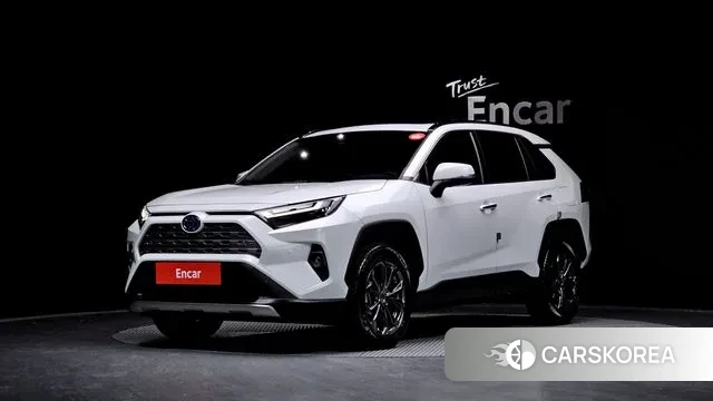 Toyota RAV4 5th Generation 2024 Белый из Кореи