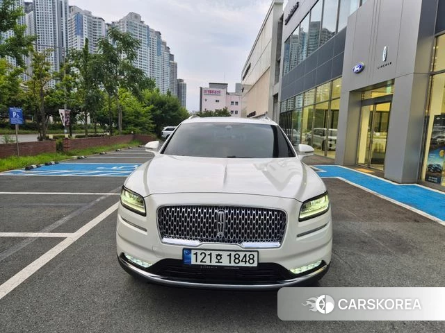 Lincoln Nautilus First generation 2023 Белый из Кореи