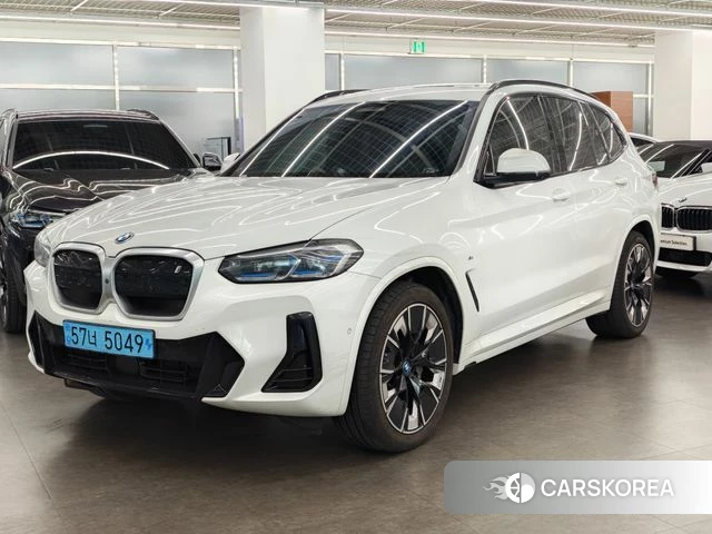 BMW iX3 2023 Белый из Кореи