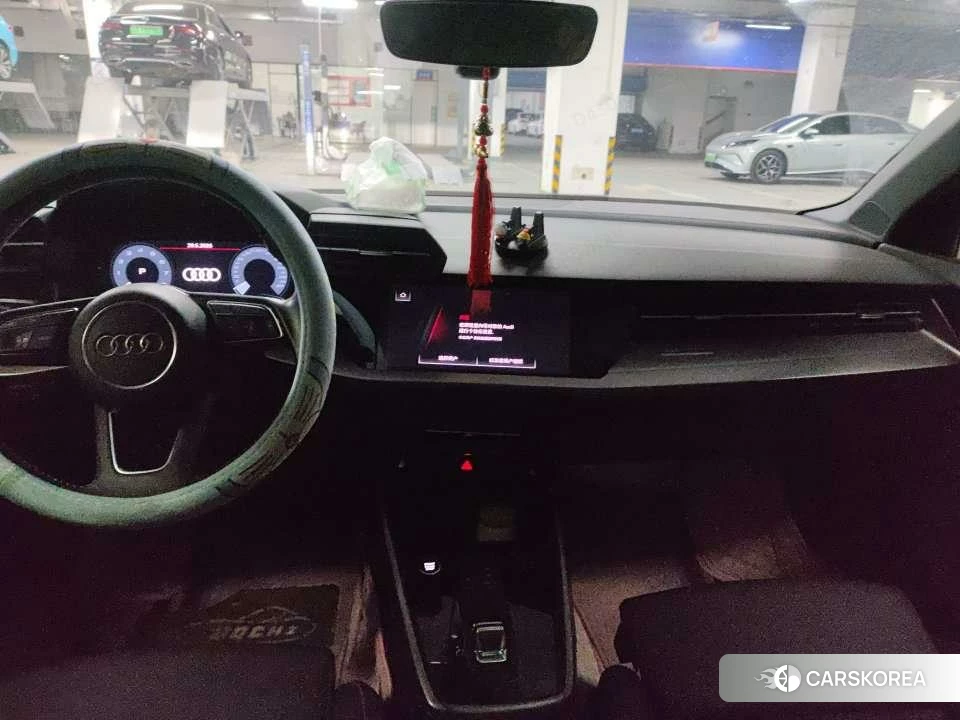 Audi A3 2022 Красный из Китая