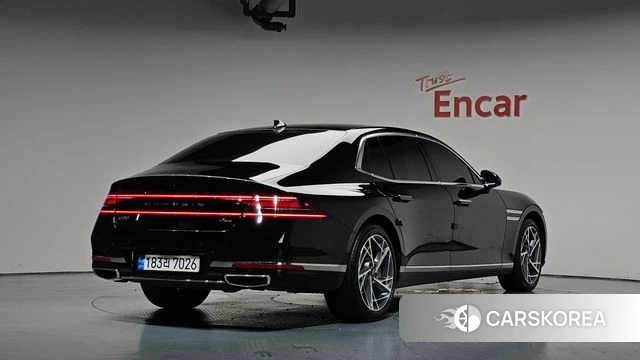 Genesis G90 (RS4) 2023 Черный из Кореи