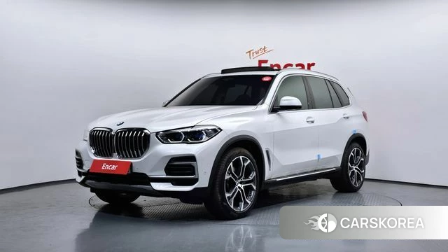 BMW X5 (G05) 2023 Белый из Кореи