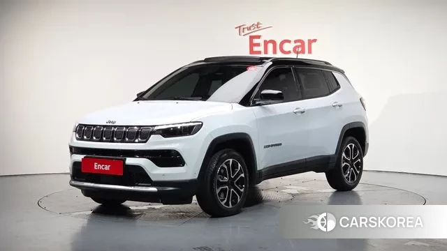 Jeep Compass 2nd Generation 2022 Белый из Кореи