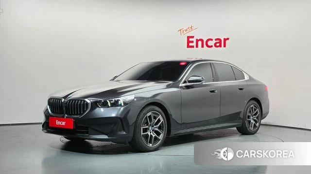 BMW 5 Series (G60) 2025 Серый из Кореи