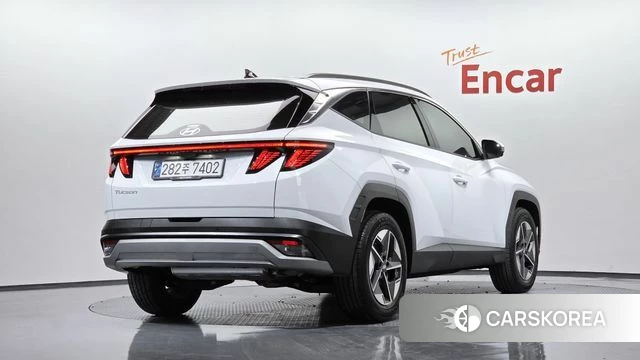 Hyundai The New Tucson Hybrid (NX4) 2025 Белый из Кореи
