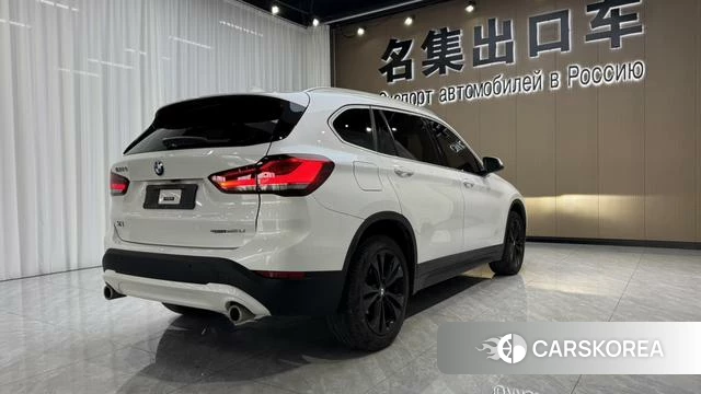 BMW X1 2021 Белый из Китая