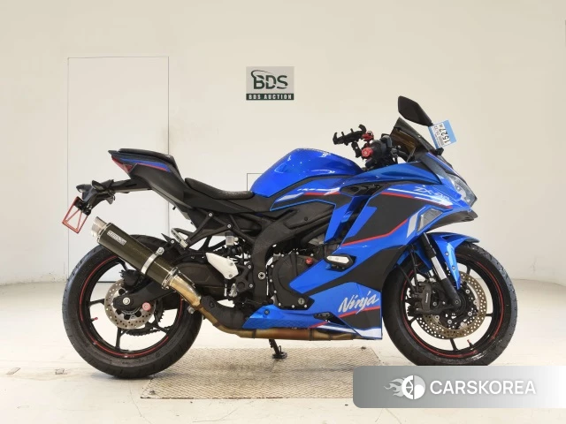 Kawasaki ZX-4R SE 2023 из Японии