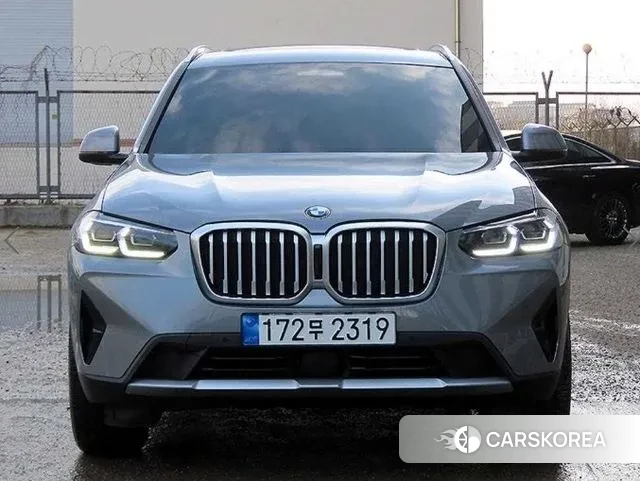 BMW X3 (G01) 2022 Серебристо-серый из Кореи