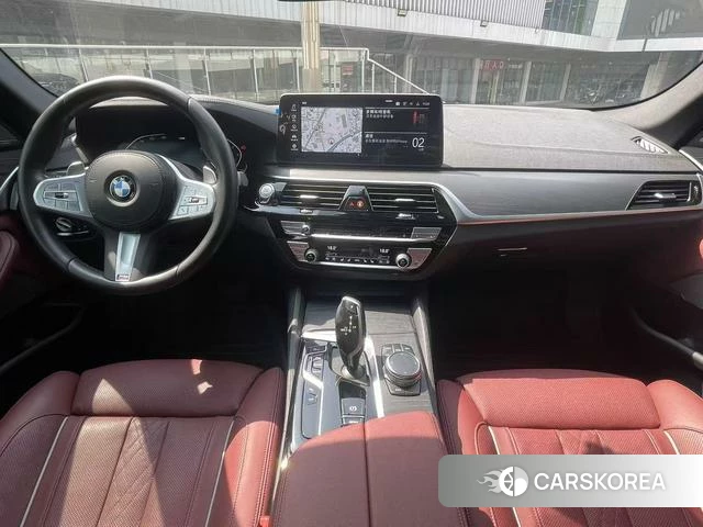 BMW 5 series 2023 Черный из Китая