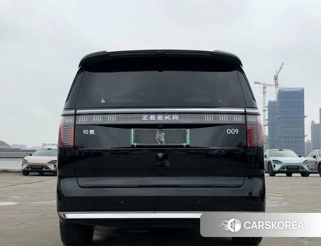 Extremely krypton ZEEKR 009 2025 Черный из Китая