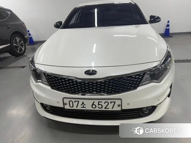 Kia K5 second generation 2018 Белый из Кореи
