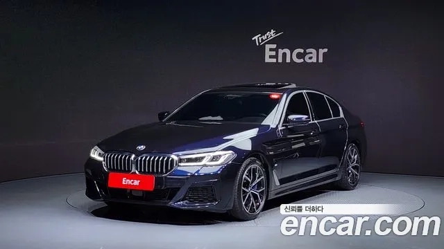 BMW 5 Series (G30) 2021 Черный из Кореи