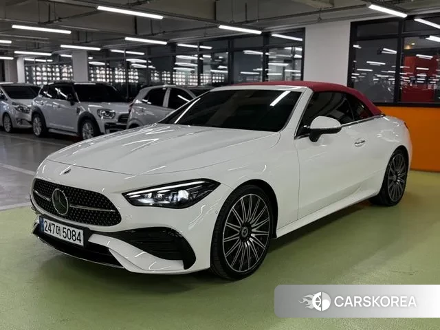 Mercedes-Benz CLE-Class C236 2024 Белый из Кореи