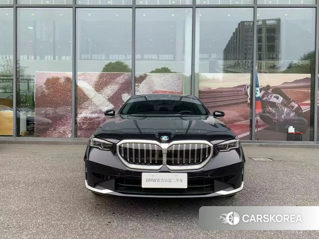 BMW 5 series 2025 Черный из Китая