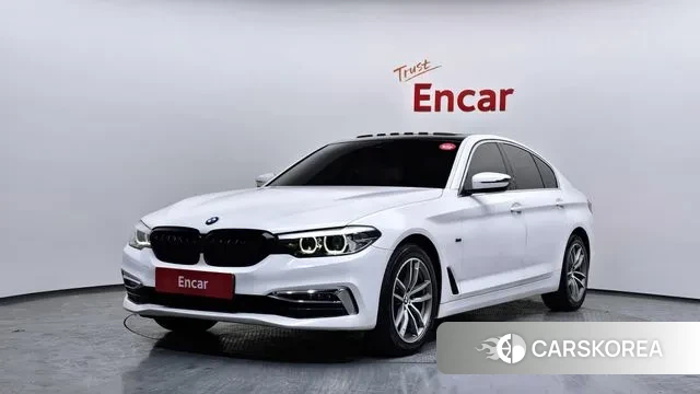 BMW 5 Series (G30) 2019 Белый из Кореи