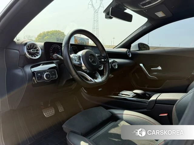 Mercedes-Benz CLA (import) 2021 Белый из Китая