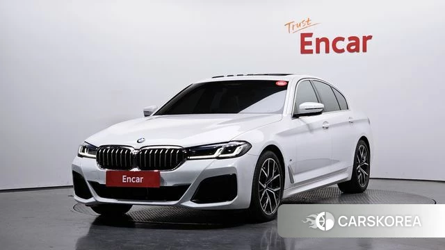 BMW 5 Series (G30) 2023 Белый из Кореи