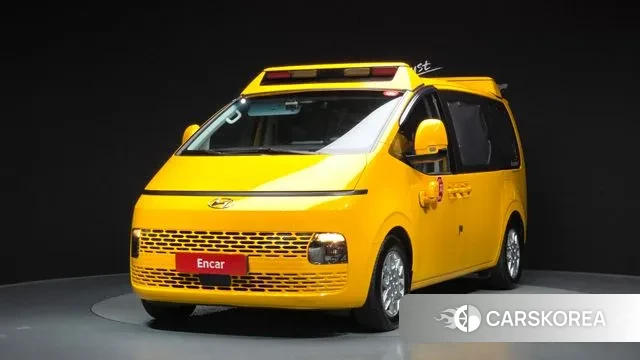 Hyundai Staria 2022 Желтый из Кореи