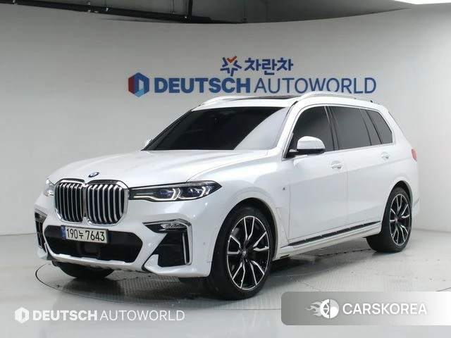 BMW X7 (G07) 2021 Белый из Кореи