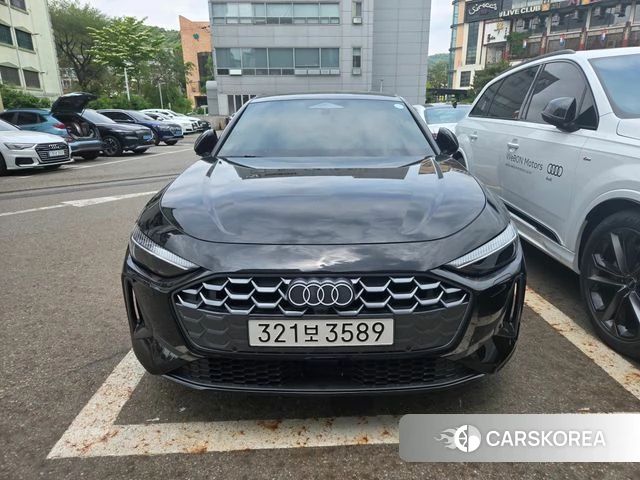 Audi A5 (B10) 2025 Черный из Кореи