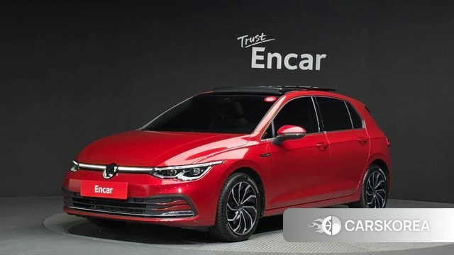 Volkswagen Golf 8th Generation 2023 Красный из Кореи