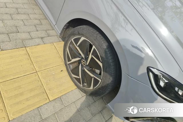Volkswagen Lavida 2022 Темно-серый из Китая