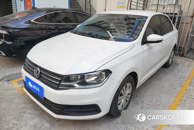 Volkswagen Santana 2021 Белый из Китая