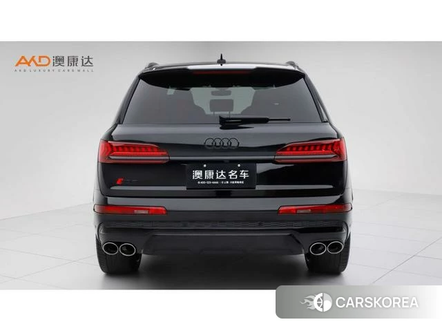 Audi SQ7 2024 Черный из Китая
