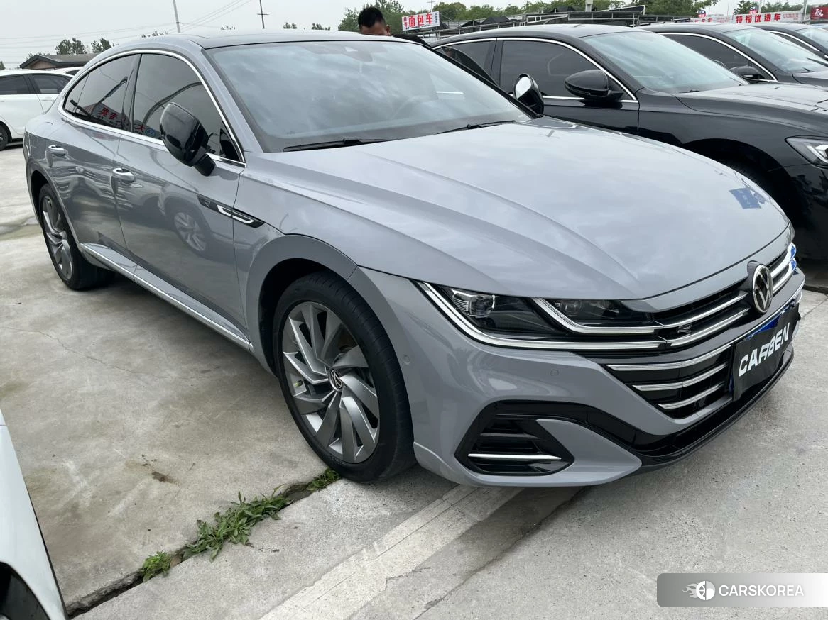 Volkswagen CC 2021 Темно-серый из Китая