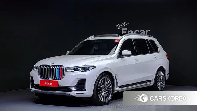 BMW X7 (G07) 2022 Белый из Кореи