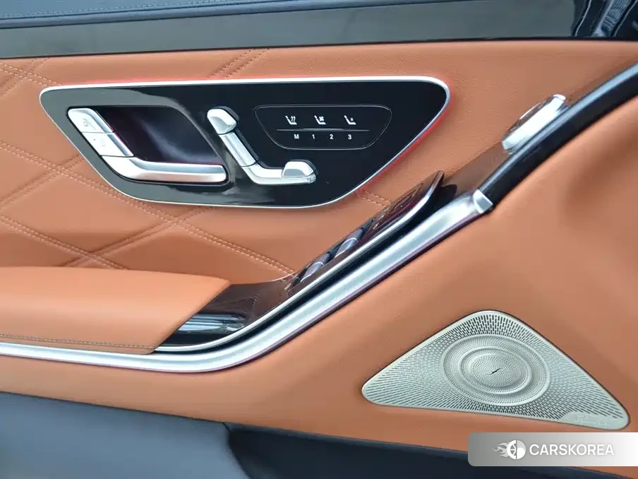 Mercedes-Benz Maybach S-Class 2024 Черный из Китая