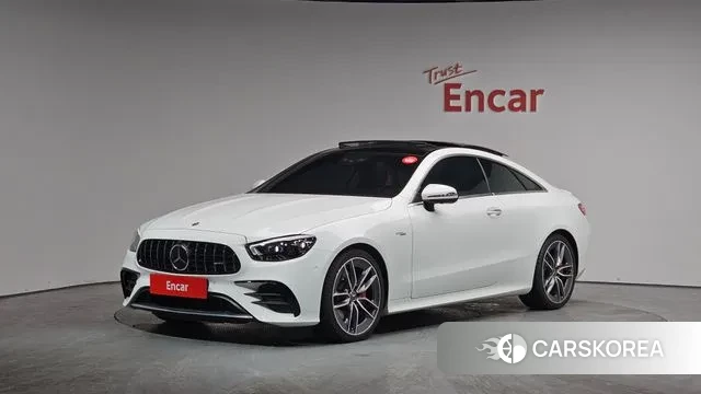 Mercedes-Benz E-Class W213 2022 Белый из Кореи