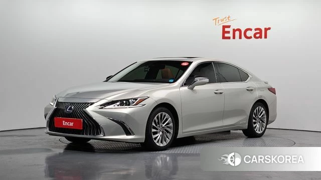 Lexus ES300h 7th generation 2018 Песочный из Кореи