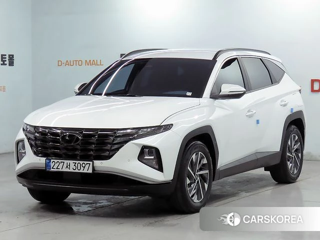 Hyundai Tucson (NX4) 2021 Белый из Кореи