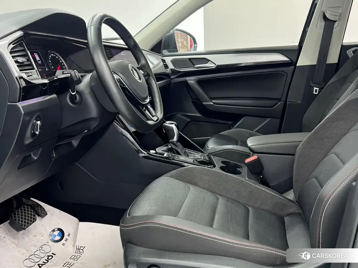 Volkswagen Tayron 2021 Черный из Китая