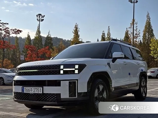 Hyundai Santa Fe (MX5) 2023 Белый из Кореи