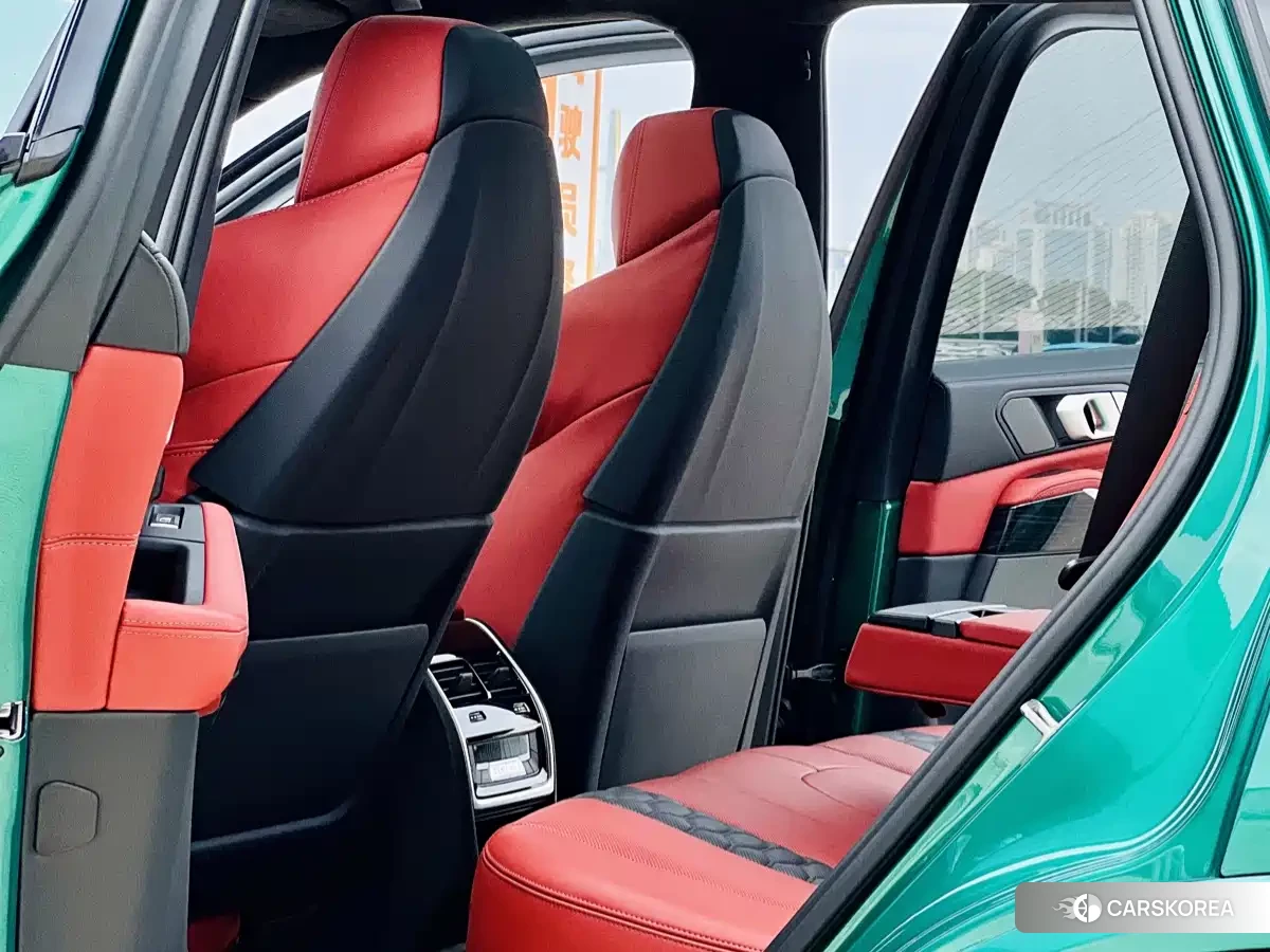 BMW X5 M 2024 Зеленый из Китая