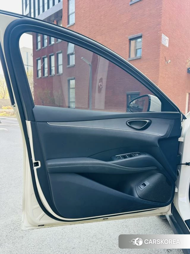 BYD Seal 06DM 2024 Белый из Китая