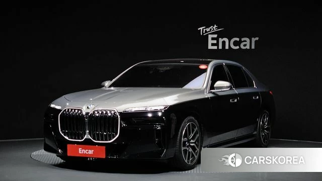 BMW 7 Series (G70) 2025 Черный из Кореи