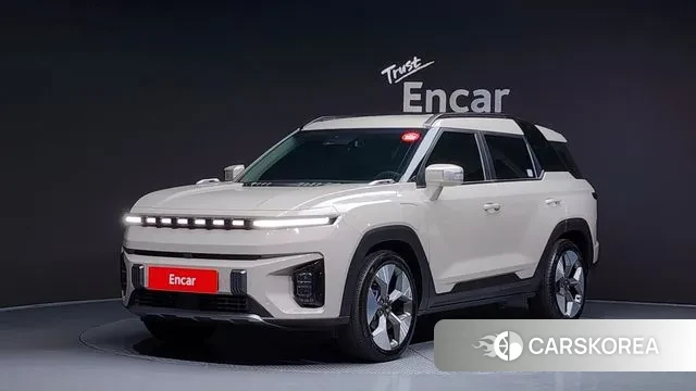Ssangyong Torres EVX 2024 Песочный из Кореи