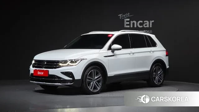 Volkswagen Tiguan second Generation 2022 Белый из Кореи