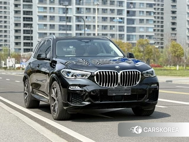 BMW X5 (imported) 2021 Черный из Китая
