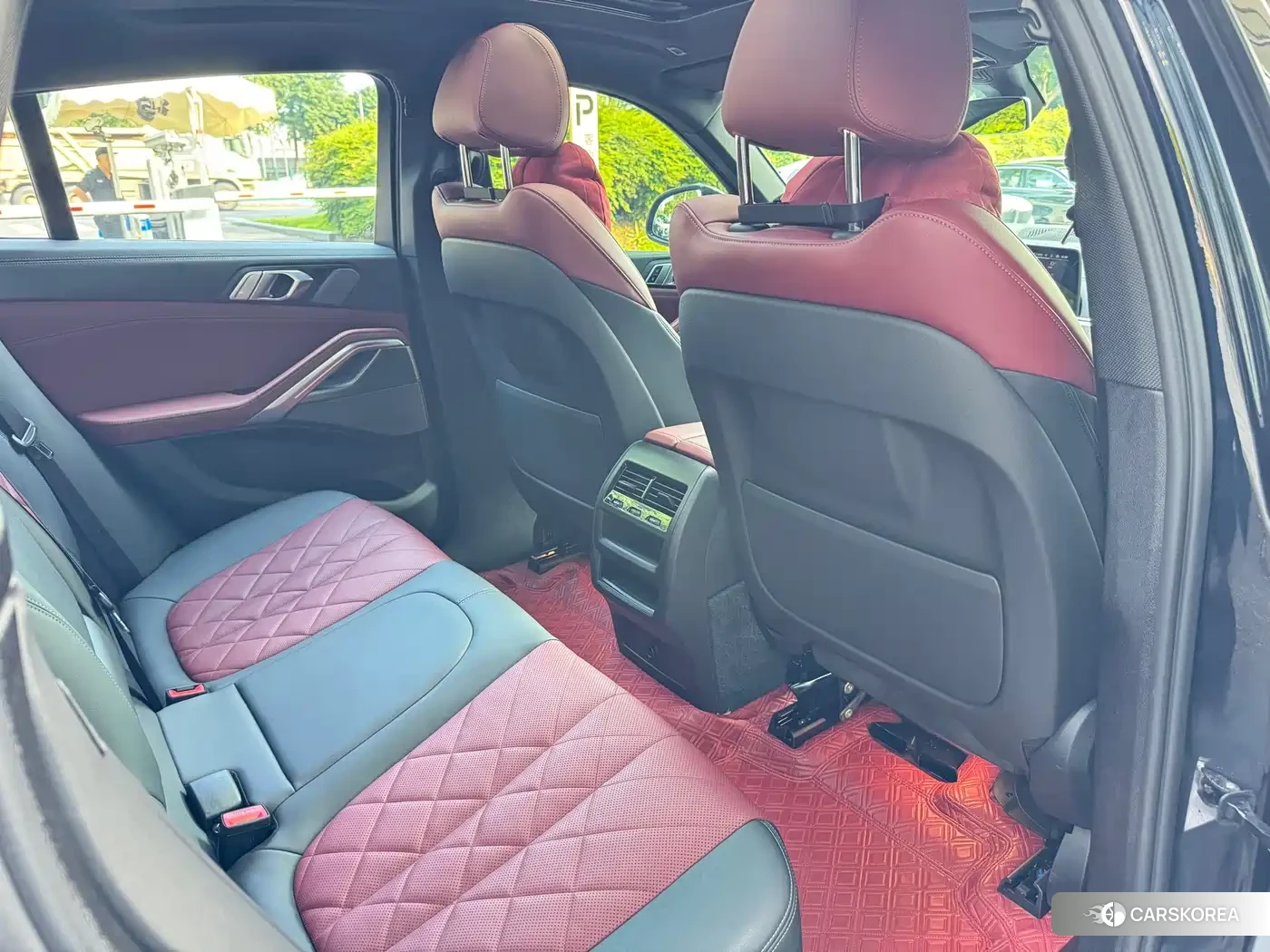 BMW X6 2024 Черный из Китая, фото 2