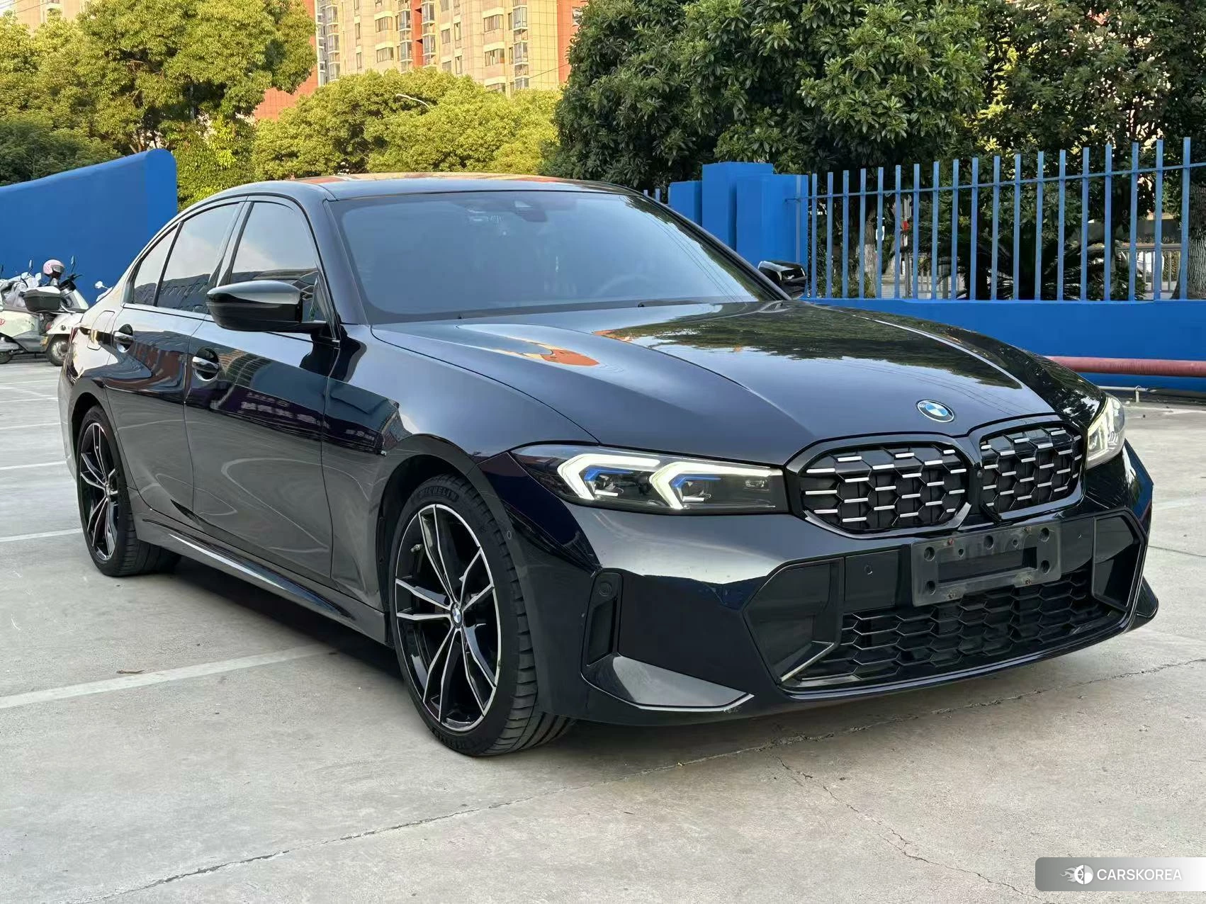 BMW 3 series 2022 Черный из Китая