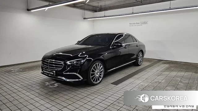 Mercedes-Benz E-Class W213 2023 Черный из Кореи