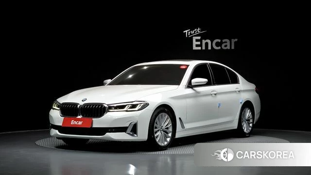 BMW 5 Series (G30) 2023 Белый из Кореи