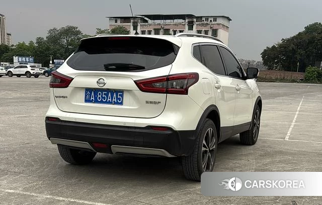 Nissan Qashqai 2022 Белый из Китая
