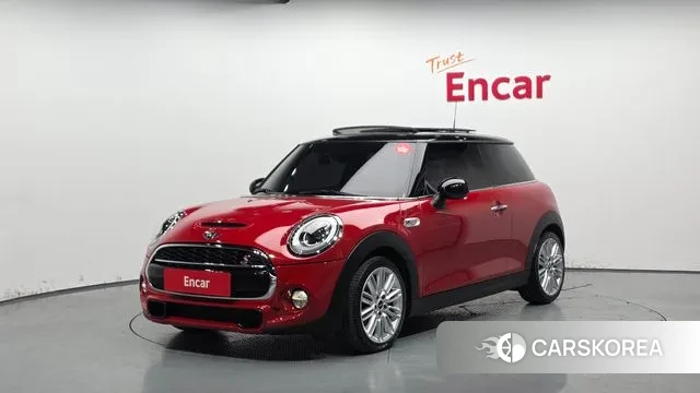 Mini Cooper S 2018 Красный из Кореи