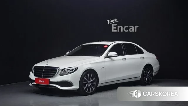 Mercedes-Benz E-Class W213 2020 Белый из Кореи
