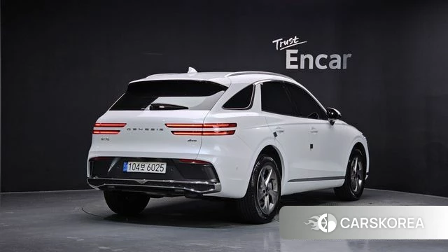 Genesis GV70 2024 Белый из Кореи